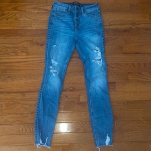 high rise hollister skinny jeans, size 00R